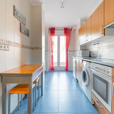 Zona Centro Con Garaje Y Piscina 4 Personas Castro Urdiales