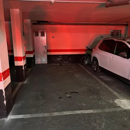 Zona Centro Con Garaje Y Piscina 4 Personas * Castro Urdiales