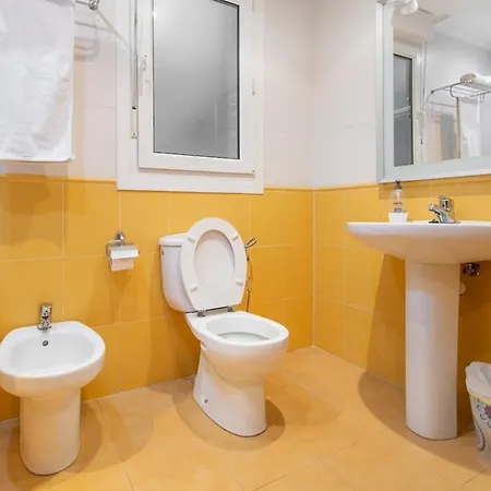 Zona Centro Con Garaje Y Piscina 4 Personas Castro Urdiales