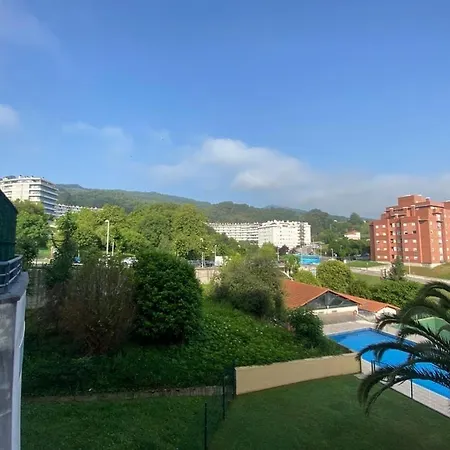 Zona Centro Con Garaje Y Piscina 4 Personas * Castro Urdiales