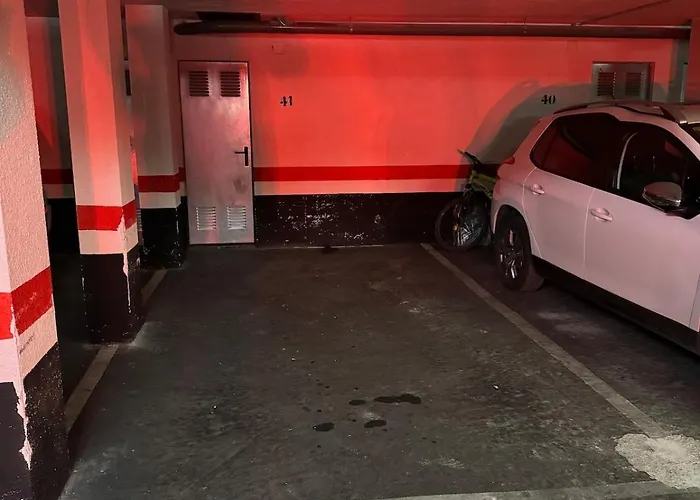 Zona Centro Con Garaje Y Piscina 4 Personas * Castro Urdiales