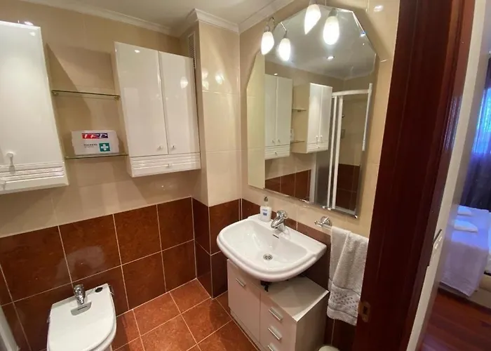 Zona Centro Con Garaje Y Piscina 4 Personas