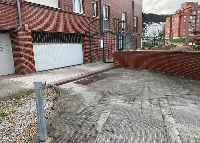 Zona Centro Con Garaje Y Piscina 4 Personas * Castro Urdiales