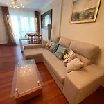 Zona Centro Con Garaje Y Piscina 4 Personas * Castro Urdiales