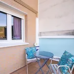 Zona Centro Con Garaje Y Piscina 4 Personas Apartment