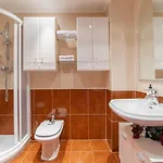 Zona Centro Con Garaje Y Piscina 4 Personas Castro Urdiales