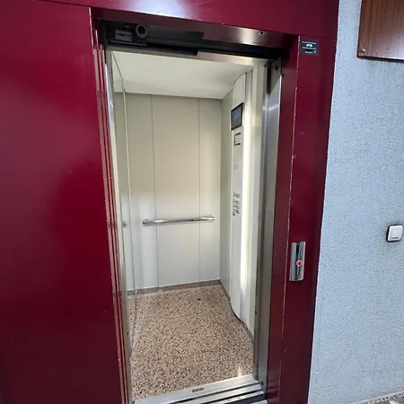 Apartment Zona Centro Con Garaje Y Piscina 4 Personas Castro Urdiales