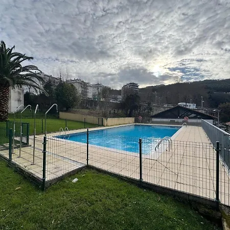 Zona Centro Con Garaje Y Piscina 4 Personas * Castro Urdiales